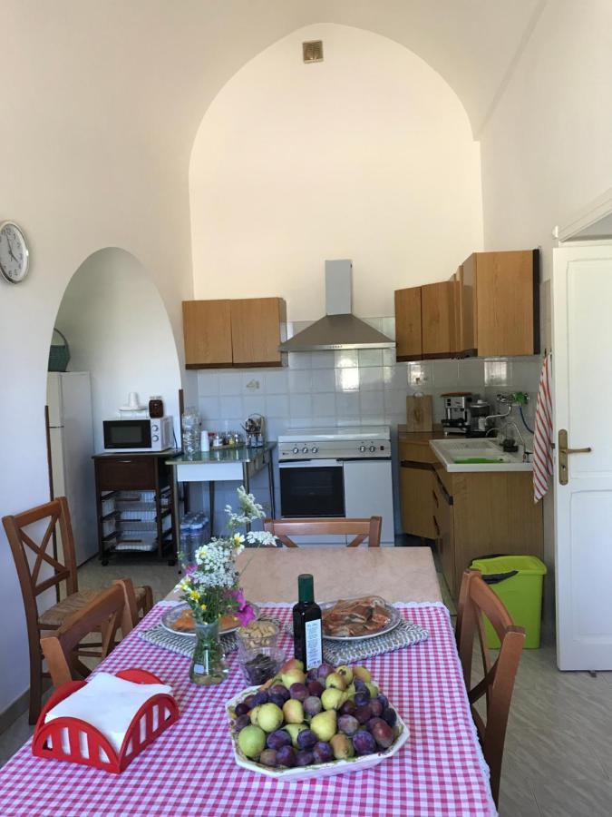 Villa Masseria Pesanei à Galugnano Extérieur photo