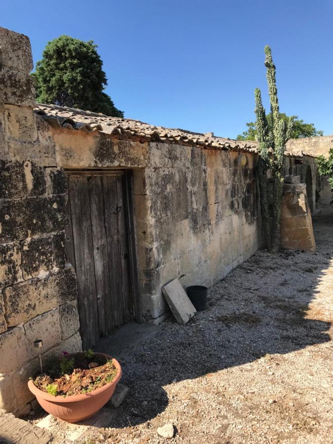 Villa Masseria Pesanei à Galugnano Extérieur photo