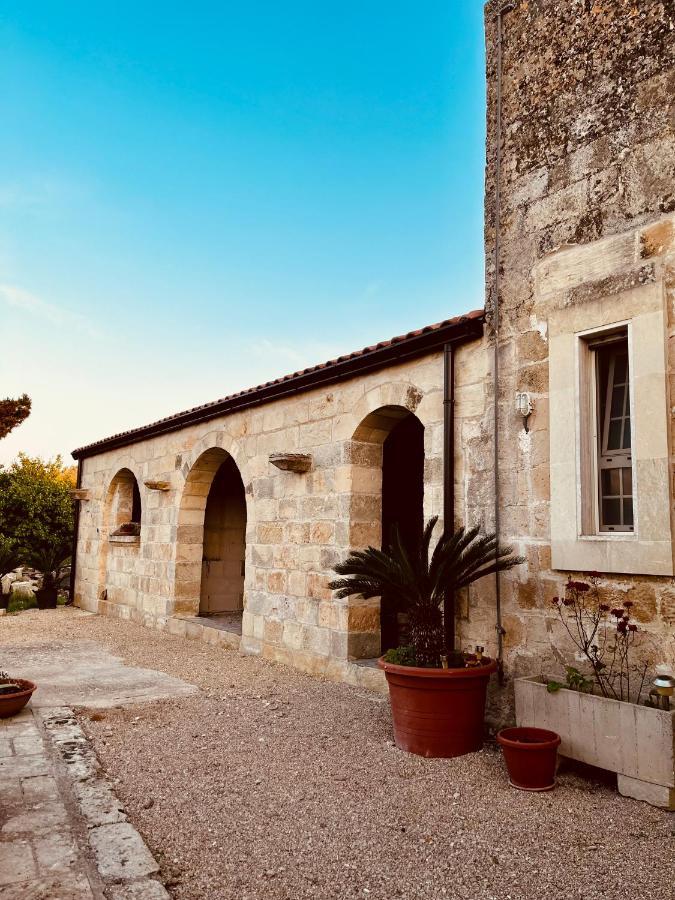 Villa Masseria Pesanei à Galugnano Extérieur photo